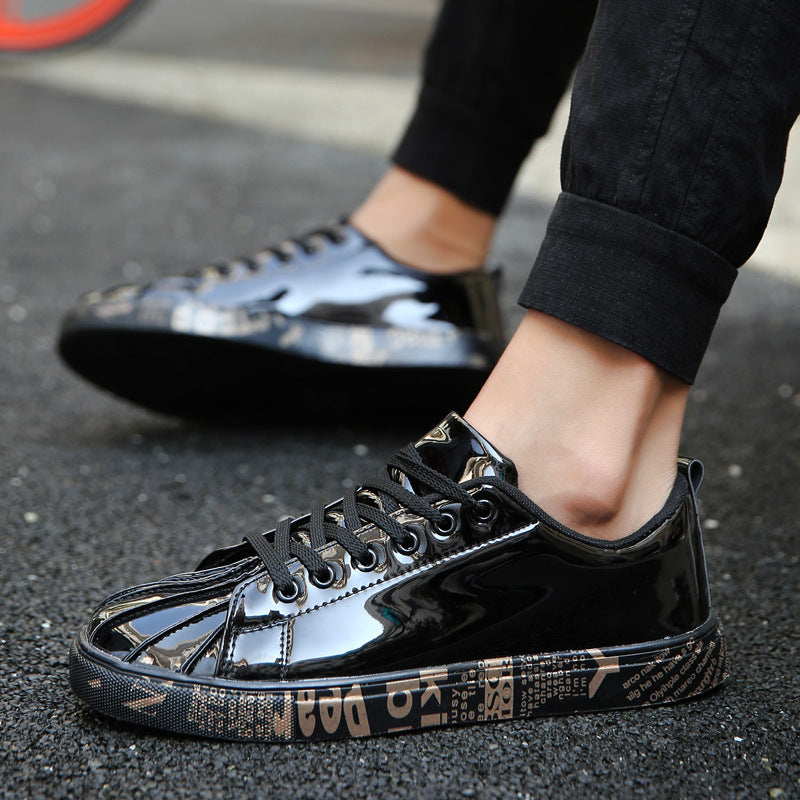 Men's casual sneakers