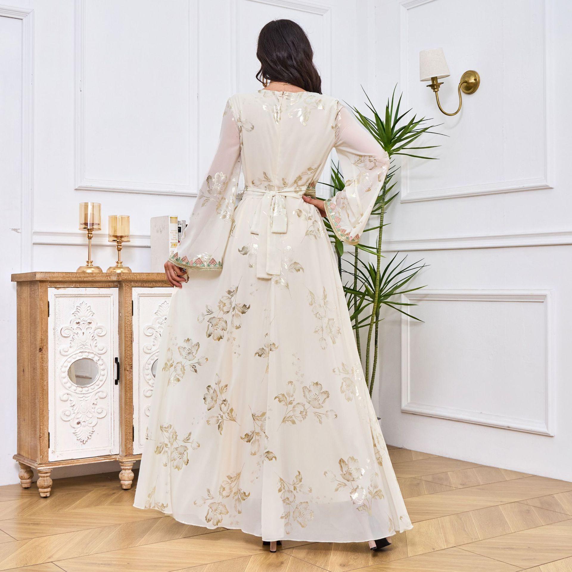 Robe Women's Bronzing Embroidery