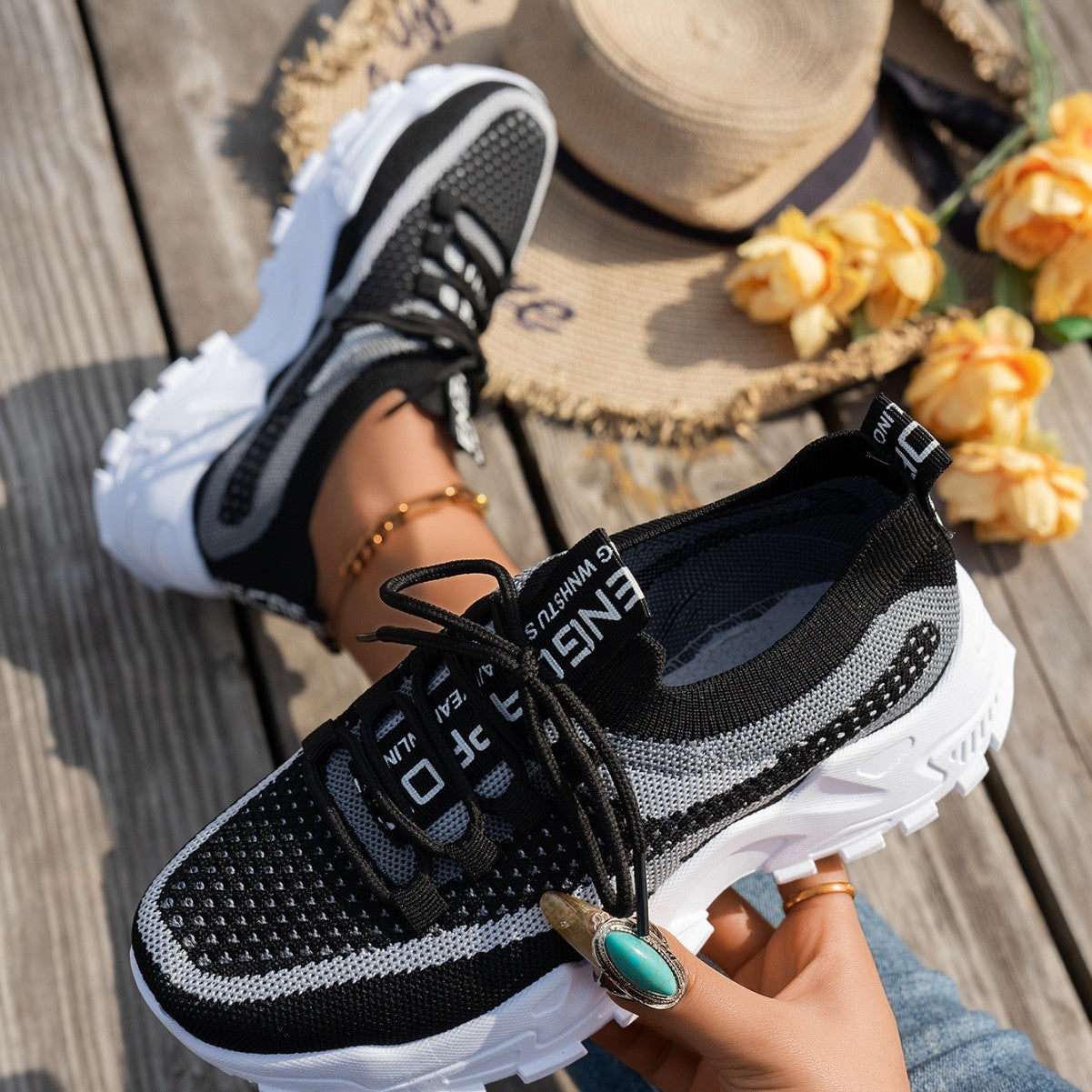 Breathable Lace-up Sneakers