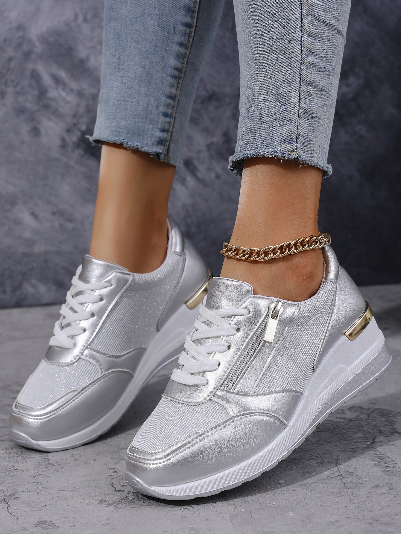 Thick-soled Shoes Walking Running Sports Sneakers
