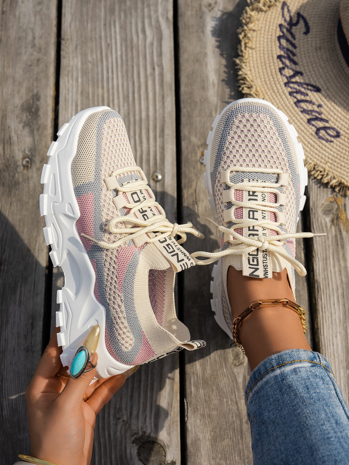Breathable Lace-up Sneakers